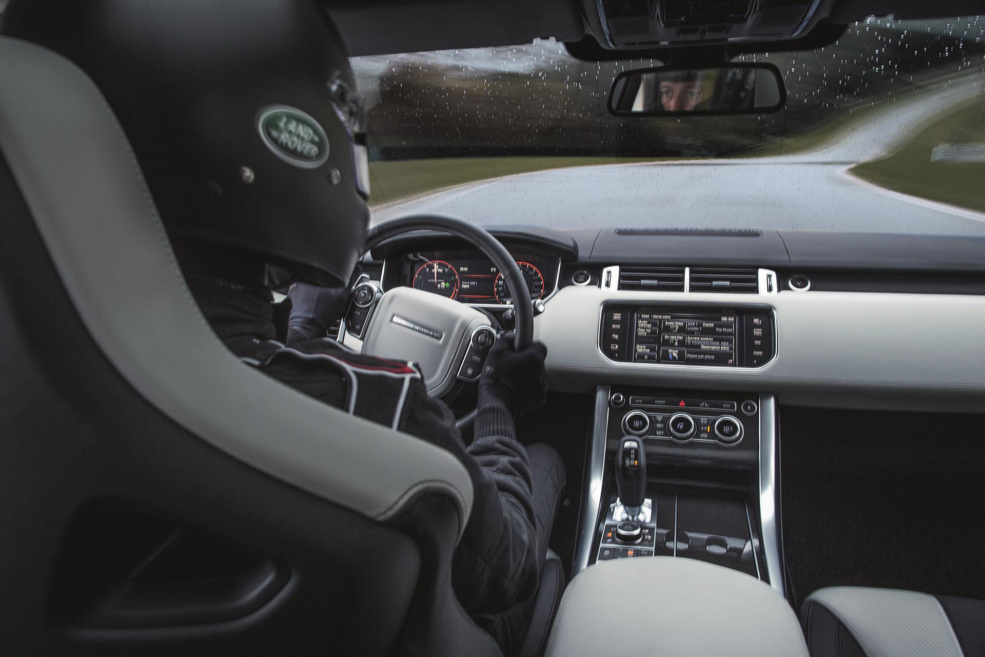 2015 Land Rover Range Rover Sport SVR